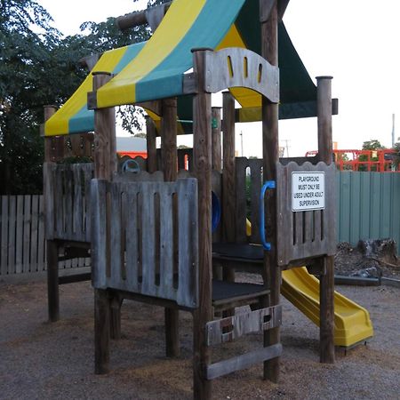 Bundaberg East Cabin And Tourist Park Εξωτερικό φωτογραφία